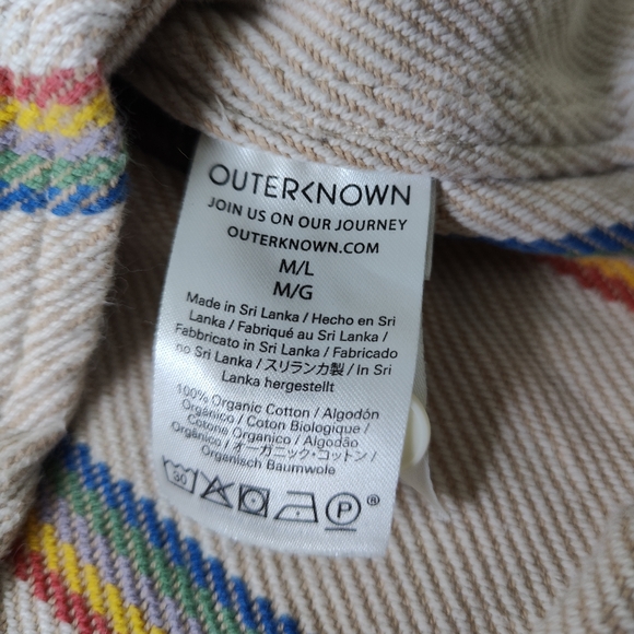 Striped Button-Up Women's Top - Picture 6 of 8